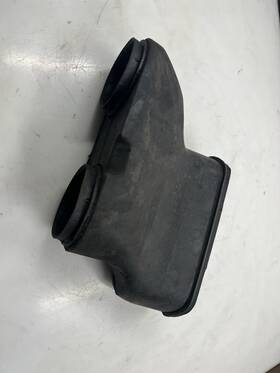 1670-737 Arctic Cat 2008 M1000 Efi Air Intake Duct Scoop