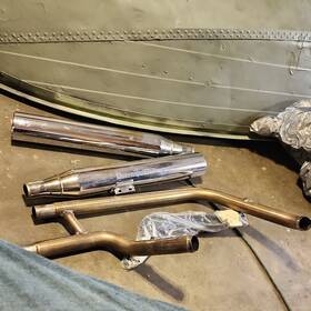 Harley-davidson Harfx1746 Softball True 2 Exhaust With Mount And Tapered Mufflers
