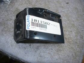 Polaris 1011582 Snowmobile 86-1991 Indy 400 500 Classic 650 Muffler Support Oem