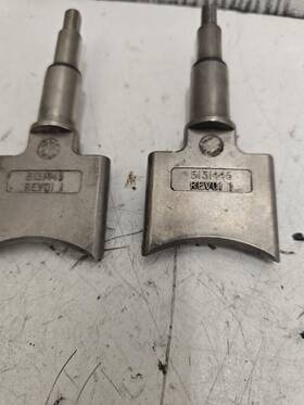 5131445 Polaris Xcr Red Rocket 440 Exhaust Valves Nos